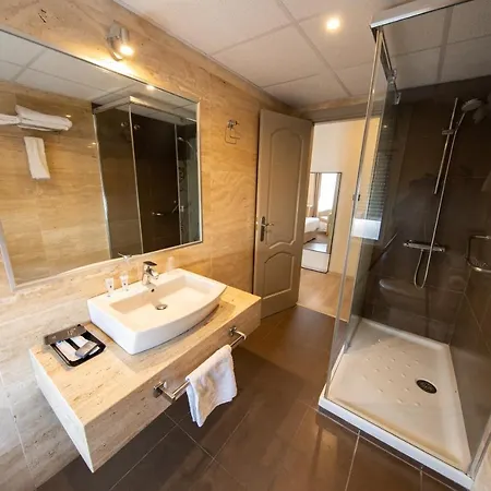 Casablanca Hotel 3*