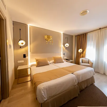 Hotell Casablanca 3*